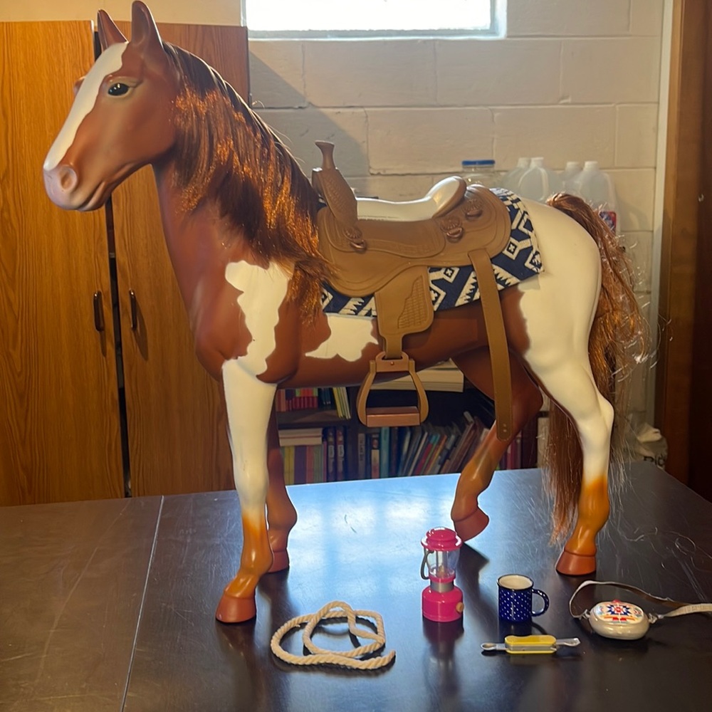 Our Generation Pinto and Horse Accessory set for 20" Dolls